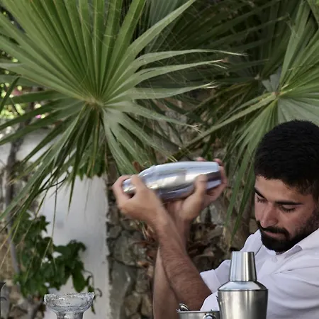 Pietra E Mare - Mykonos Moments קאלו ליבאדי