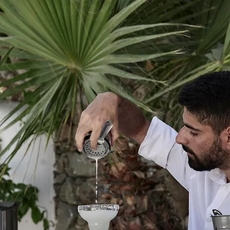 Pietra E Mare - Mykonos Moments קאלו ליבאדי