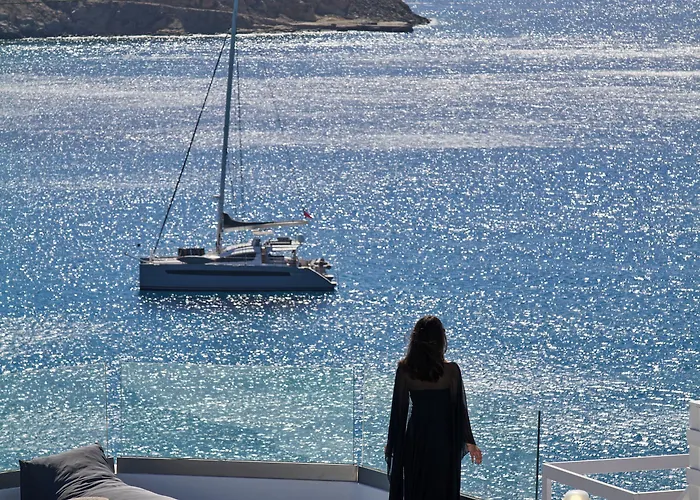 Pietra E Mare - Mykonos Moments קאלו ליבאדי