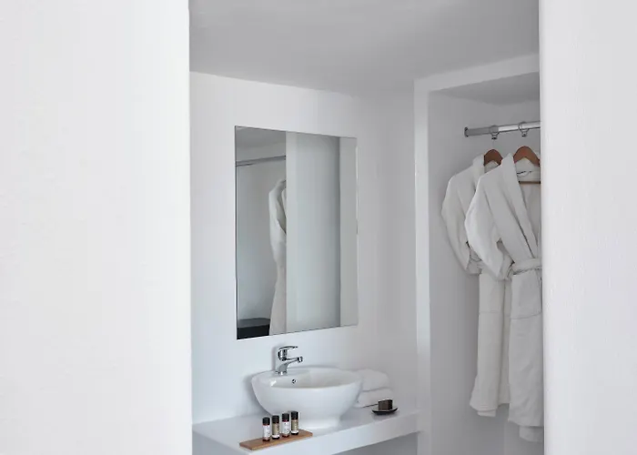 Pietra E Mare - Mykonos Moments Hotel 4*